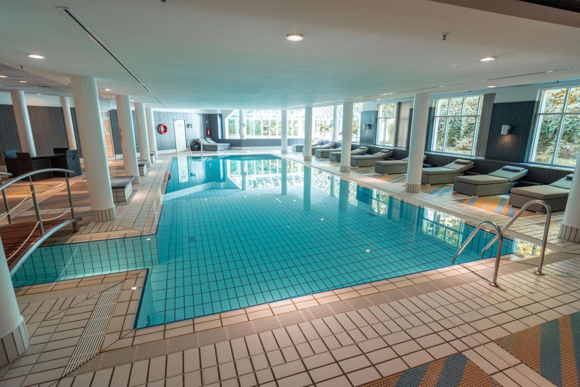 Radisson Blu Hotel Dortmund Bagian luar foto