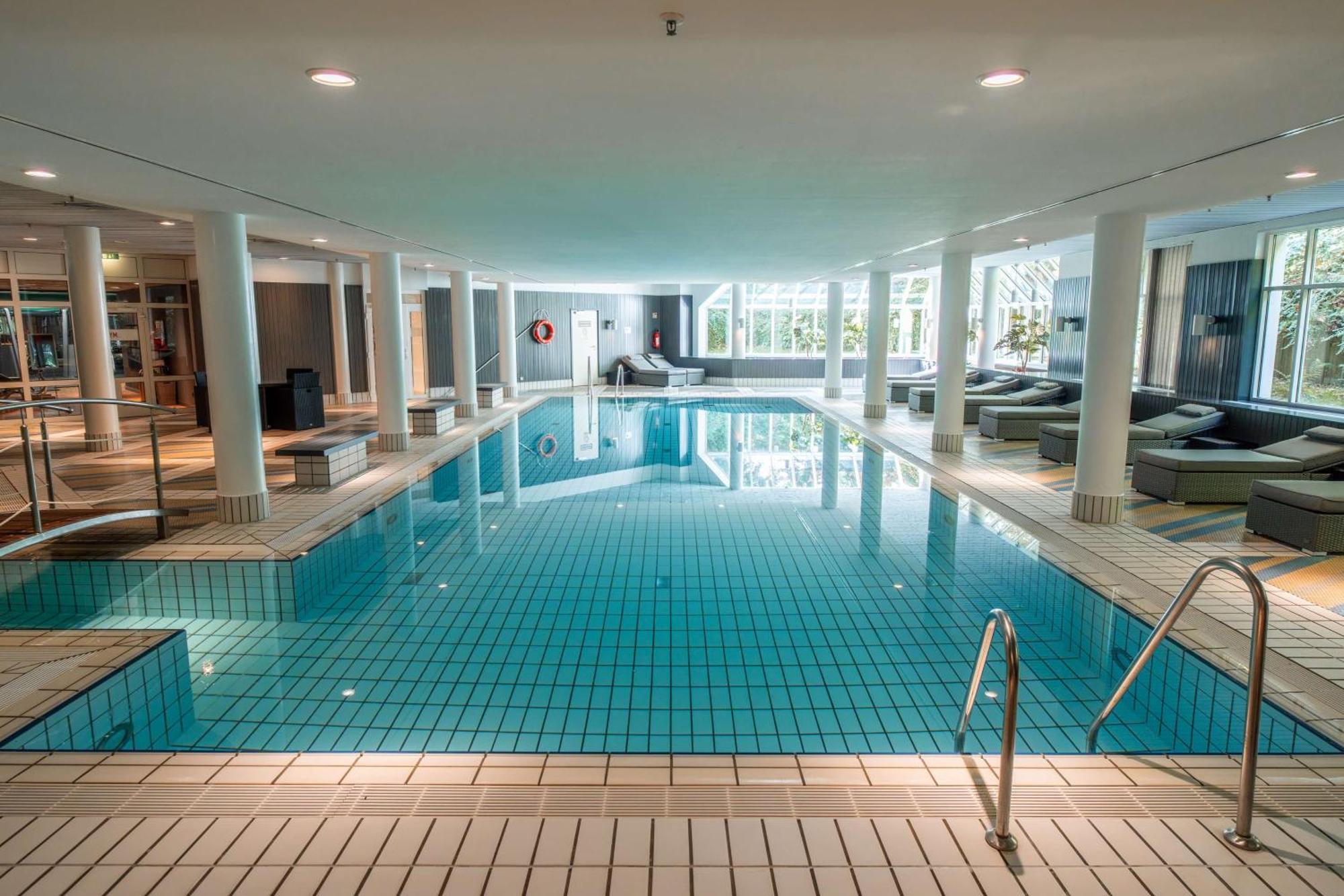 Radisson Blu Hotel Dortmund Bagian luar foto