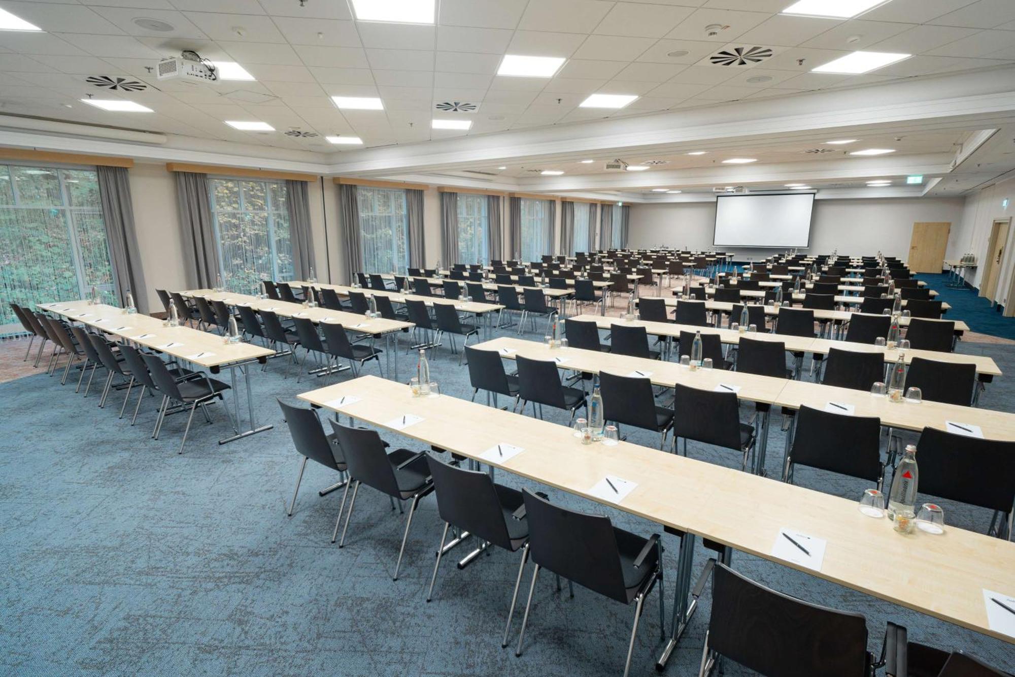Radisson Blu Hotel Dortmund Bagian luar foto